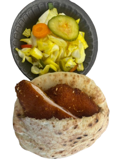 שניצל קריספי בפיתה