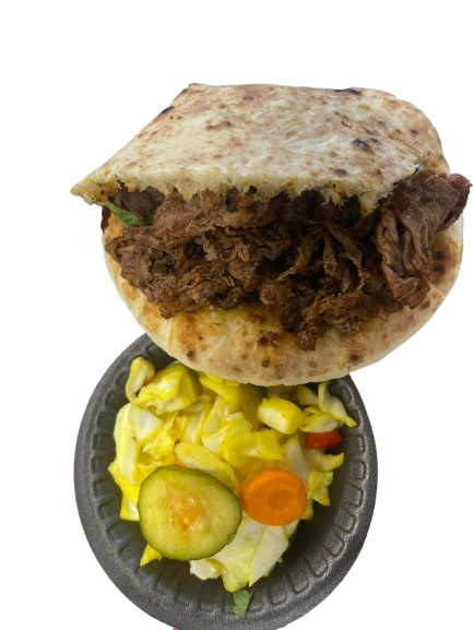 סטייק פילדלפיה בפיתה